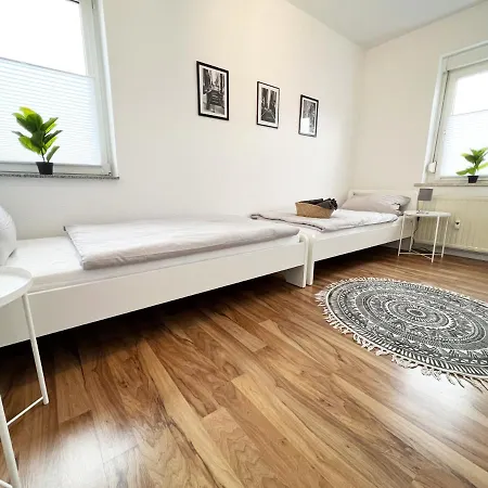Modern Ruhig 6 Gaeste 110m2 Wlan Appartement Momlingen